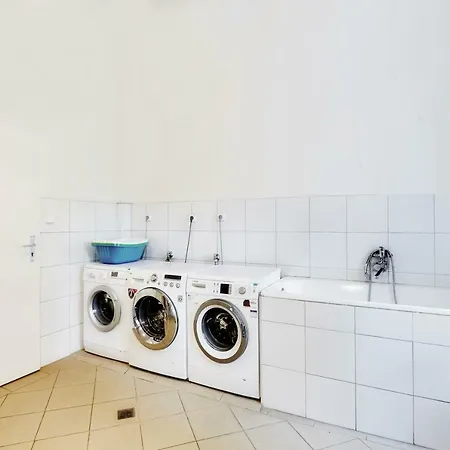 Alfa Apartment *